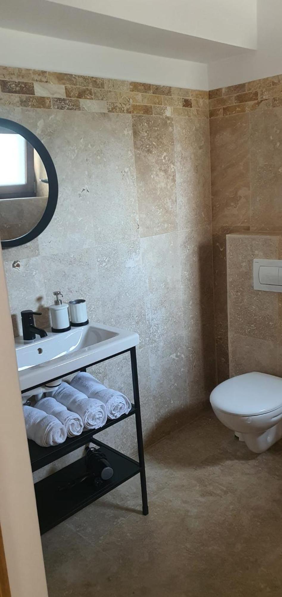 Old Town Apartament Apartment Targoviste Ruang foto